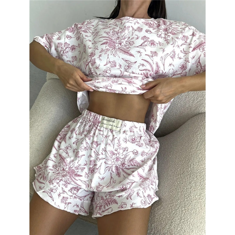 Women Fashion Casual Love Printed Round-Neck Short-Sleeve Top Loose Ruffled Shorts Pajamas Two-Piece Set