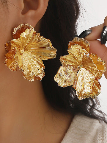 Flower Shape Drop Earrings