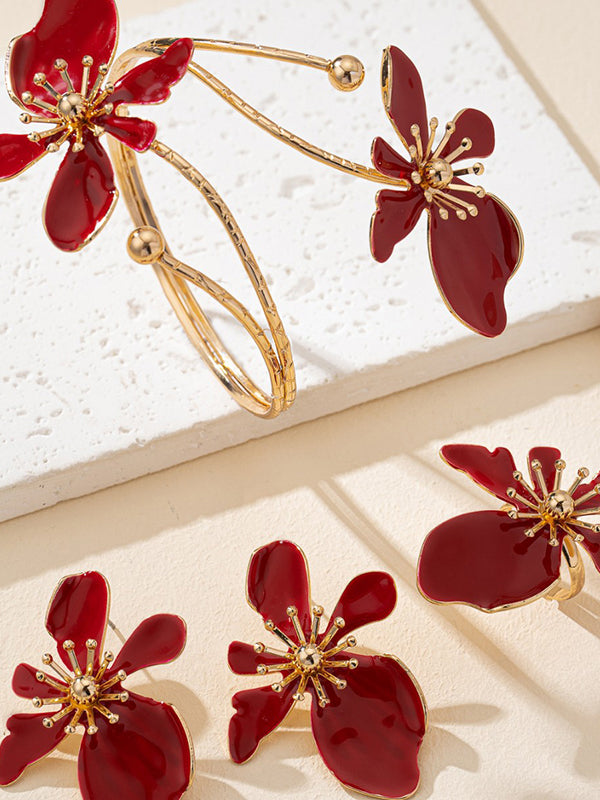 Flower Shape Bracelet + Earrings + Rings Accessories Three Pieces
