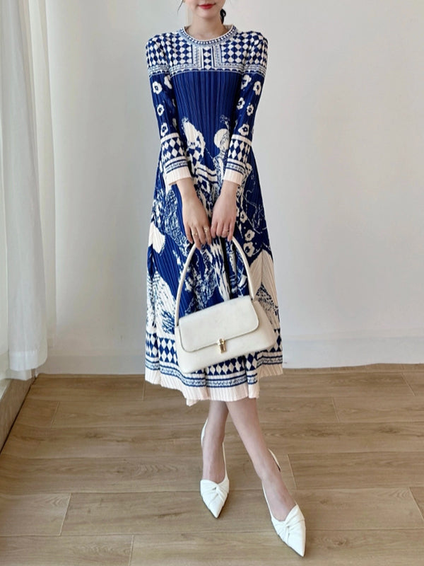 A-Line Loose Pleated Printed Round-Neck Midi Dresses