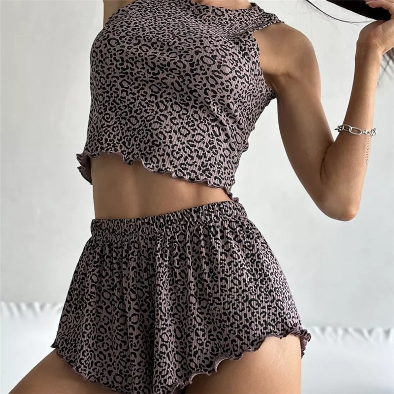 Women Fashion Sexy Printed Edge Curl Tank Top Loose Shorts Pajamas Two-Piece Set