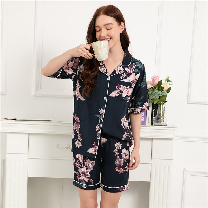 Women Fashion Casual Cotton Printed Short Sleeve Lapel Top Loose Shorts Pajamas Two-Piece Set