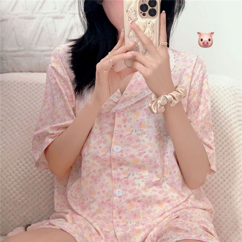 Women Minimalist Short Sleeve Top And Shorts Pajamas Set