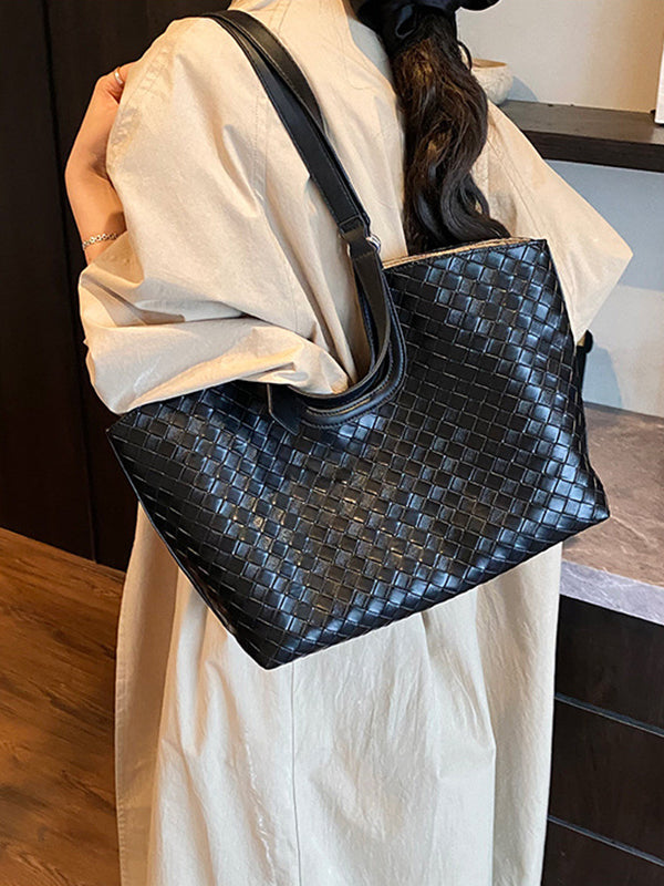 Split-Joint Shoulder Bags