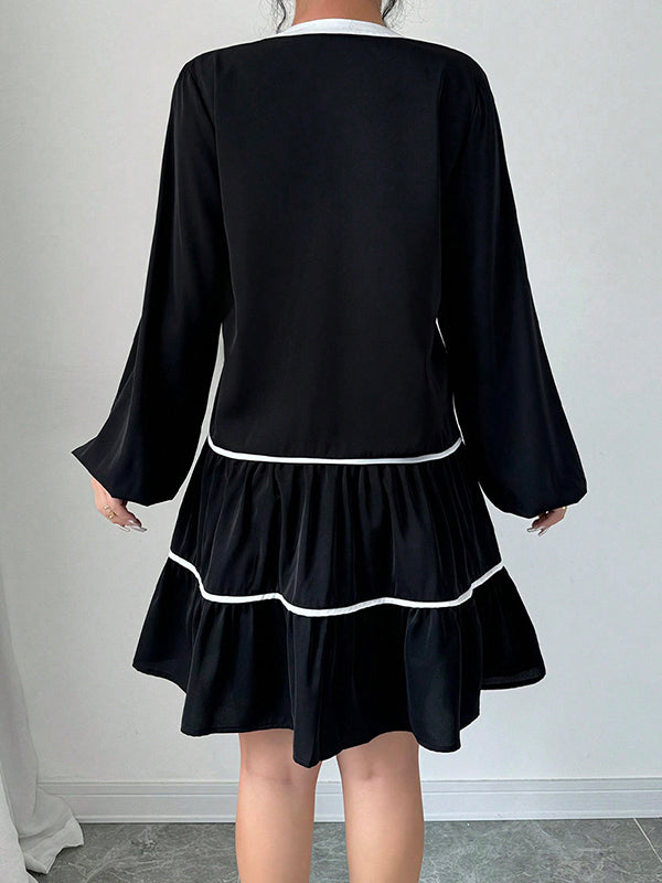 A-Line Long Sleeves Elasticity Pleated Tied V-Neck Mini Dresses