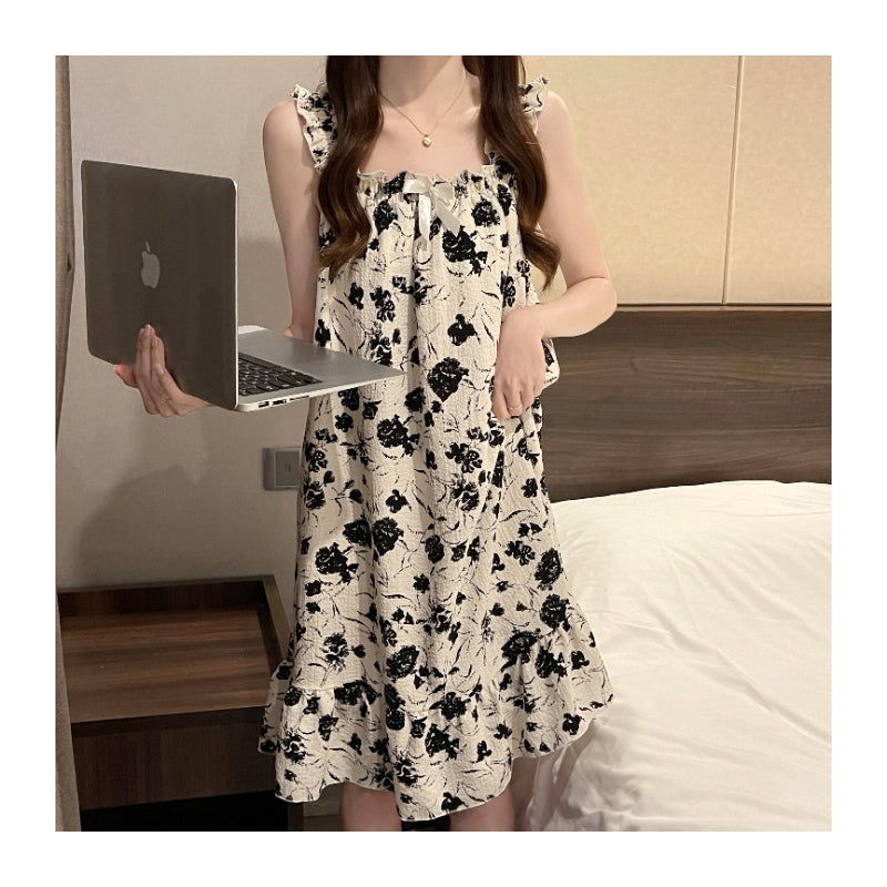 Women Fashion Floral Print Loose Nightgown