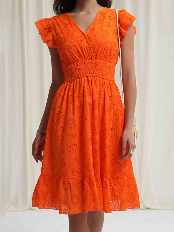 A-Line Loose Elasticity Hollow Pleated Solid Color V-Neck Mini Dresses